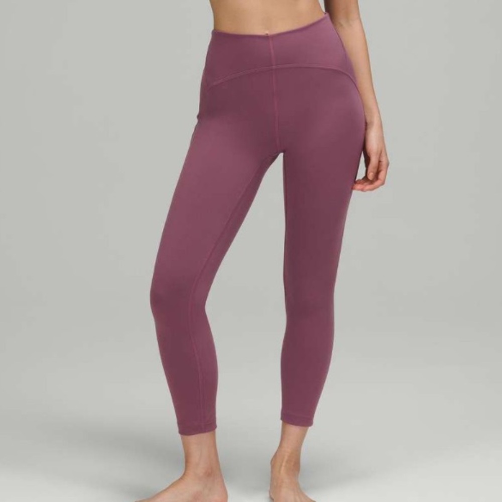Lululemon InStill High-Rise Tight 25" - Size 12